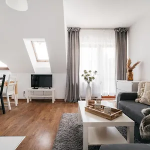 https://brzozova-apartments-by-loft-affair.zakopanehotels.org